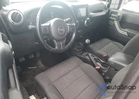 2011 Jeep Wrangler Sahara из США, поврежденный, VIN 1J4AA5D19BL638812